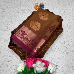 putta embossed saree